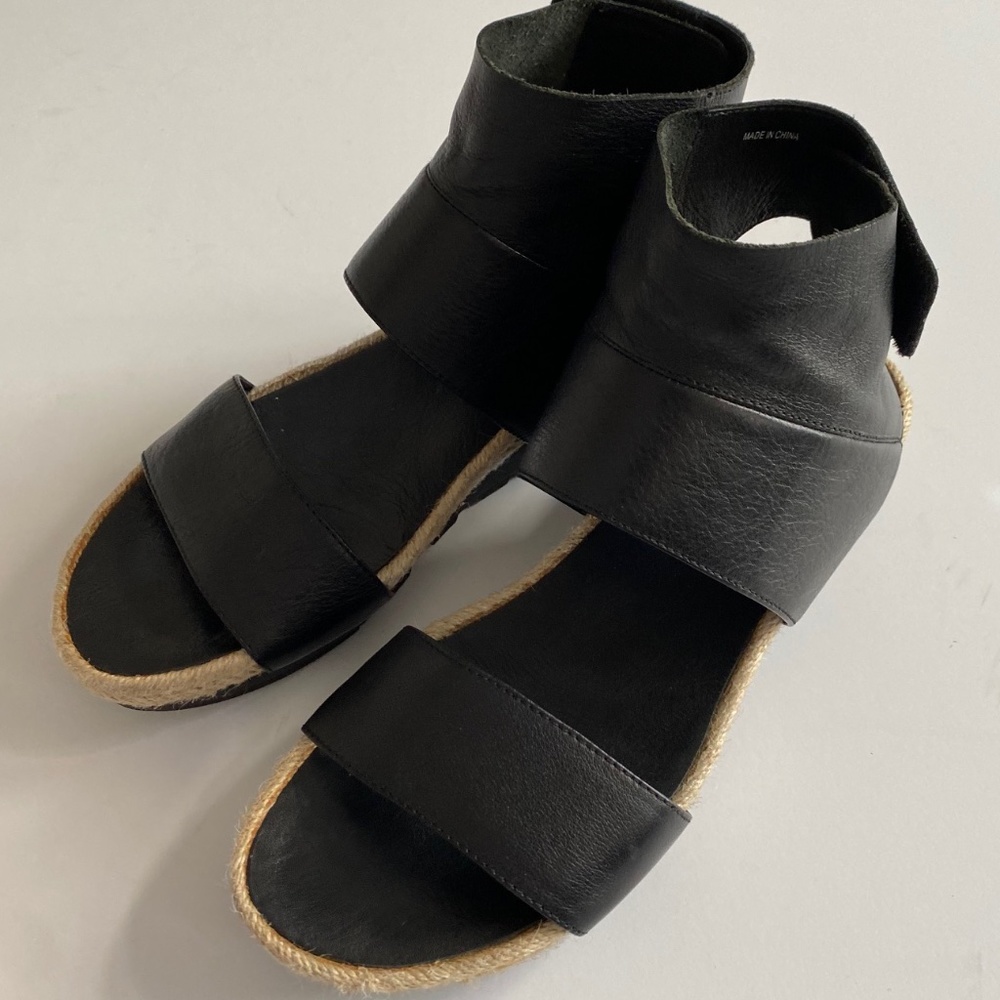 EILEEN FISHER platform sandals, 7 1/2